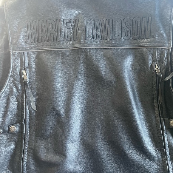 Harley Davidson Black leather jacket - Picture 7 of 7